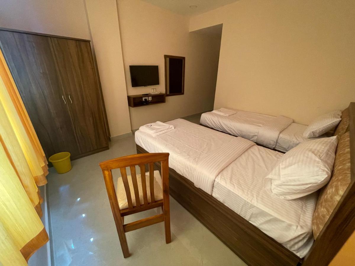 Hotel Lavender Elite Haldipur ภายนอก รูปภาพ
